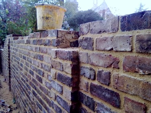 lime pointing